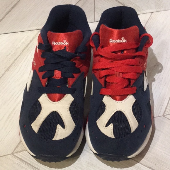 reebok aztrek hexalite